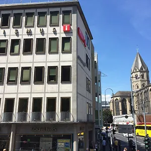 First Domizil Appartement Keulen